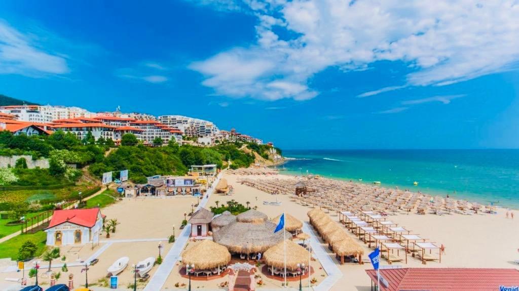 Dolce Vita Sea View Apartment Sveti Vlas Exteriér fotografie