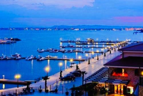 Dolce Vita Sea View Apartment Sveti Vlas Exteriér fotografie